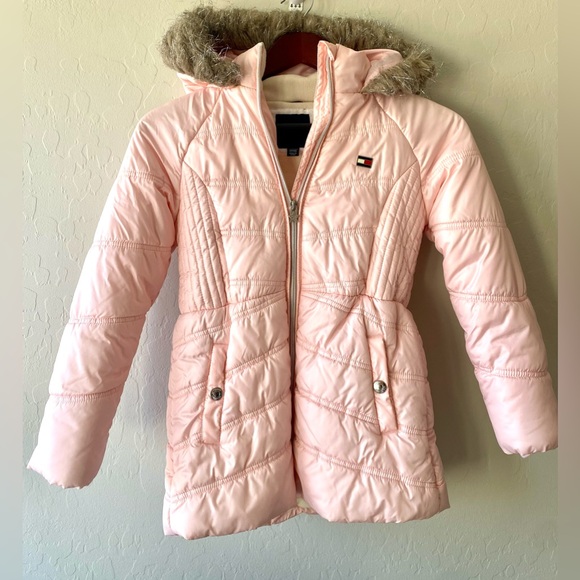 Tommy Hilfiger Light Pink Puffer Jacket with Faux Fur Hood - Picture 2 of 7